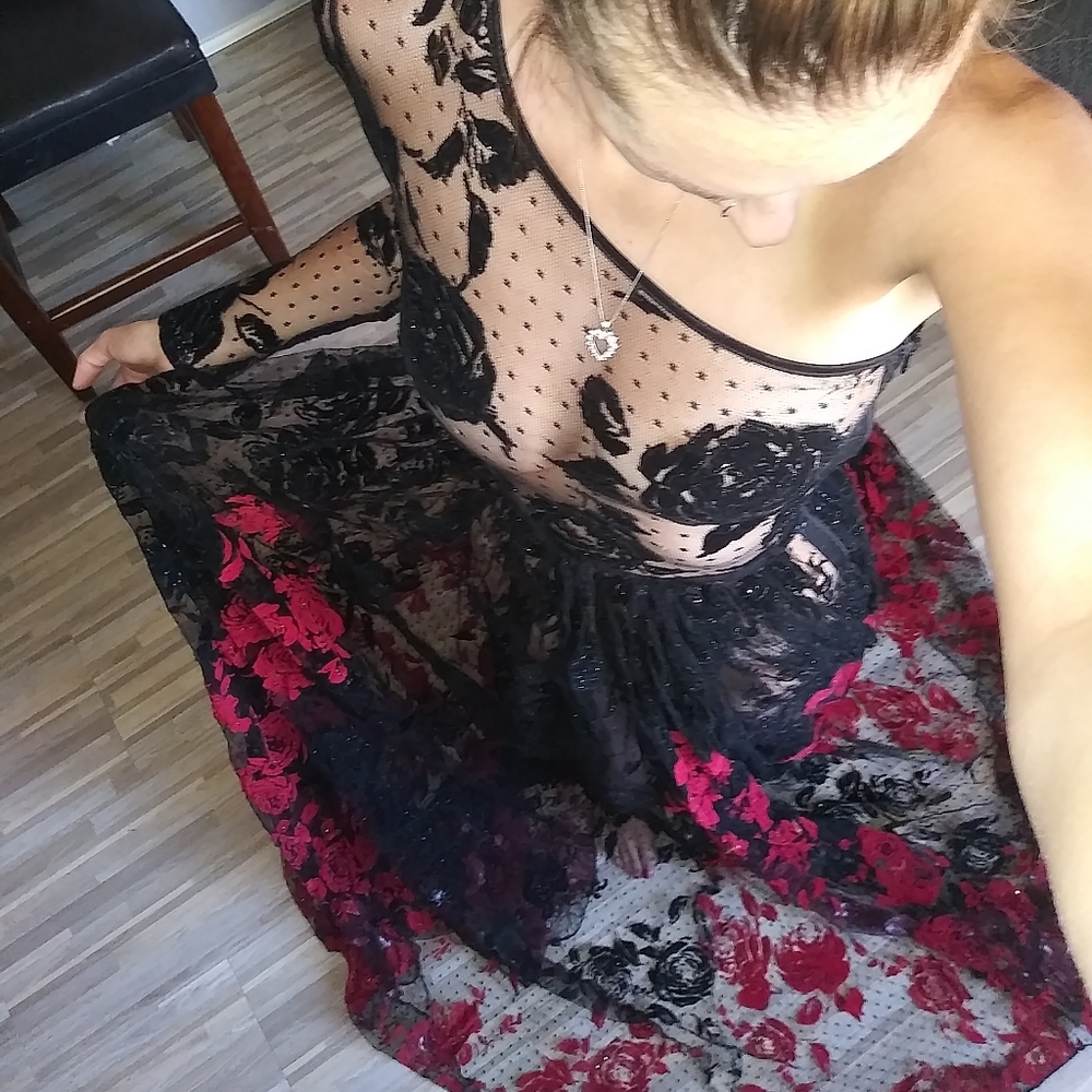 STELLO GOWN by costello